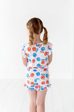 Load image into Gallery viewer, USA Happy Face Ruffle Short Set