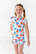 Load image into Gallery viewer, USA Happy Face Ruffle Short Set
