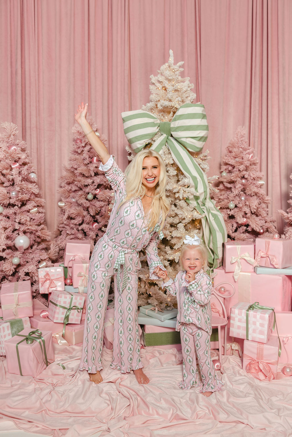 Tiffany Houghton X LPC Bow Ho Ho
