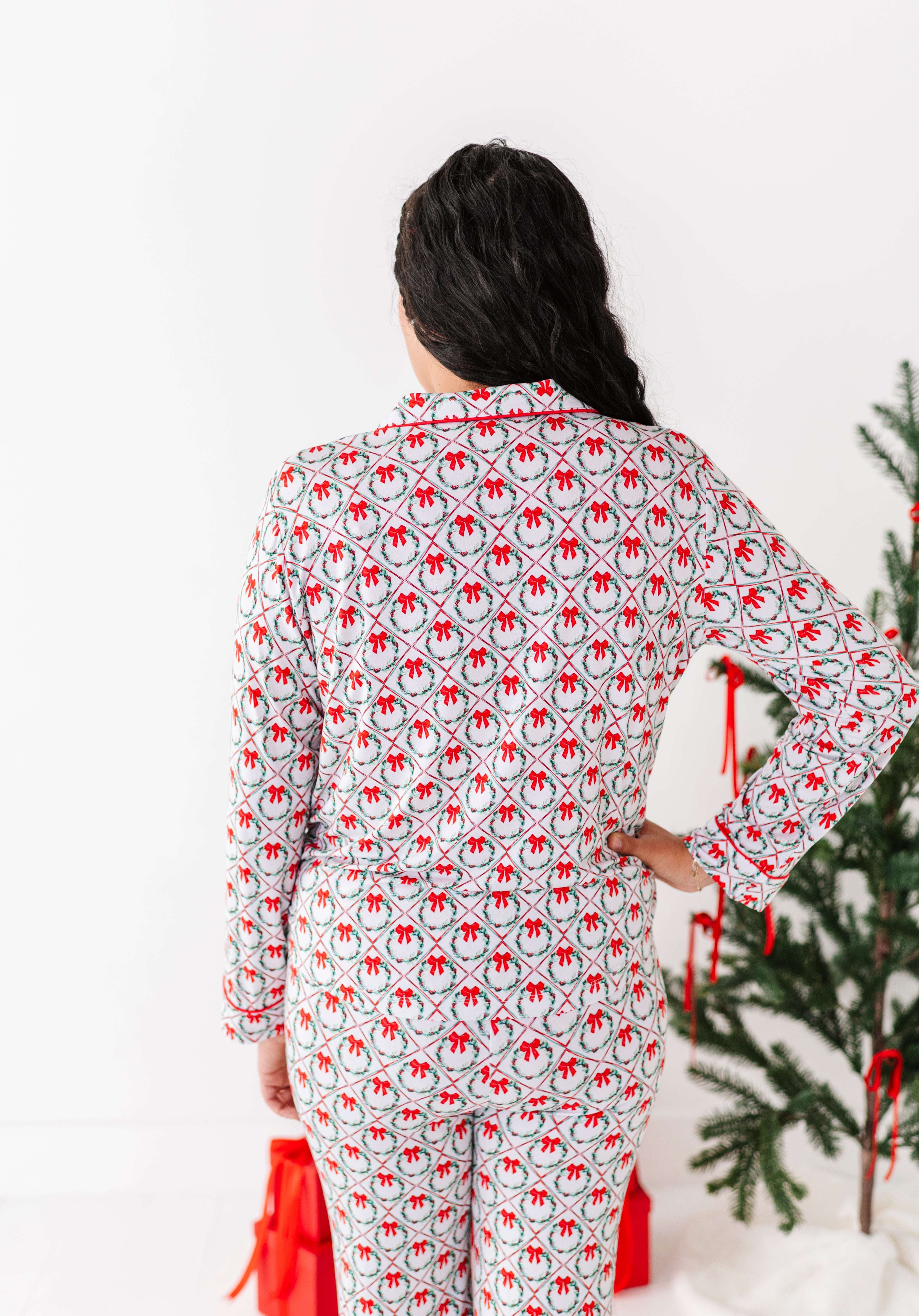 Holiday Wreaths Women's Flare Set