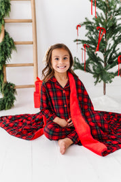 Classic Red Plaid Plush Blanket
