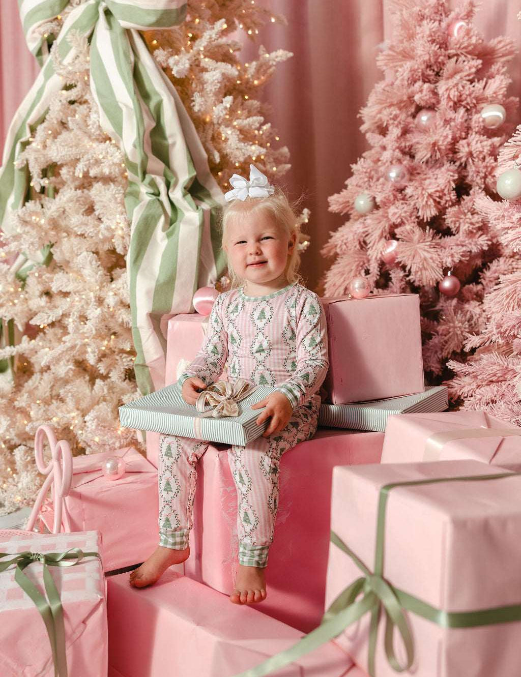 LPC X Tiffany Houghton Bow-Ho-Ho Two Piece Pajama Set
