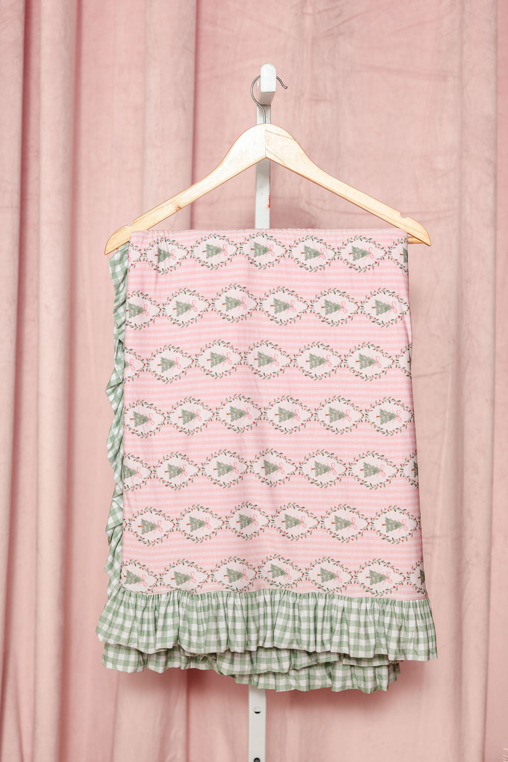 LPC X Tiffany Houghton Bow-Ho-Ho Plush Blanket