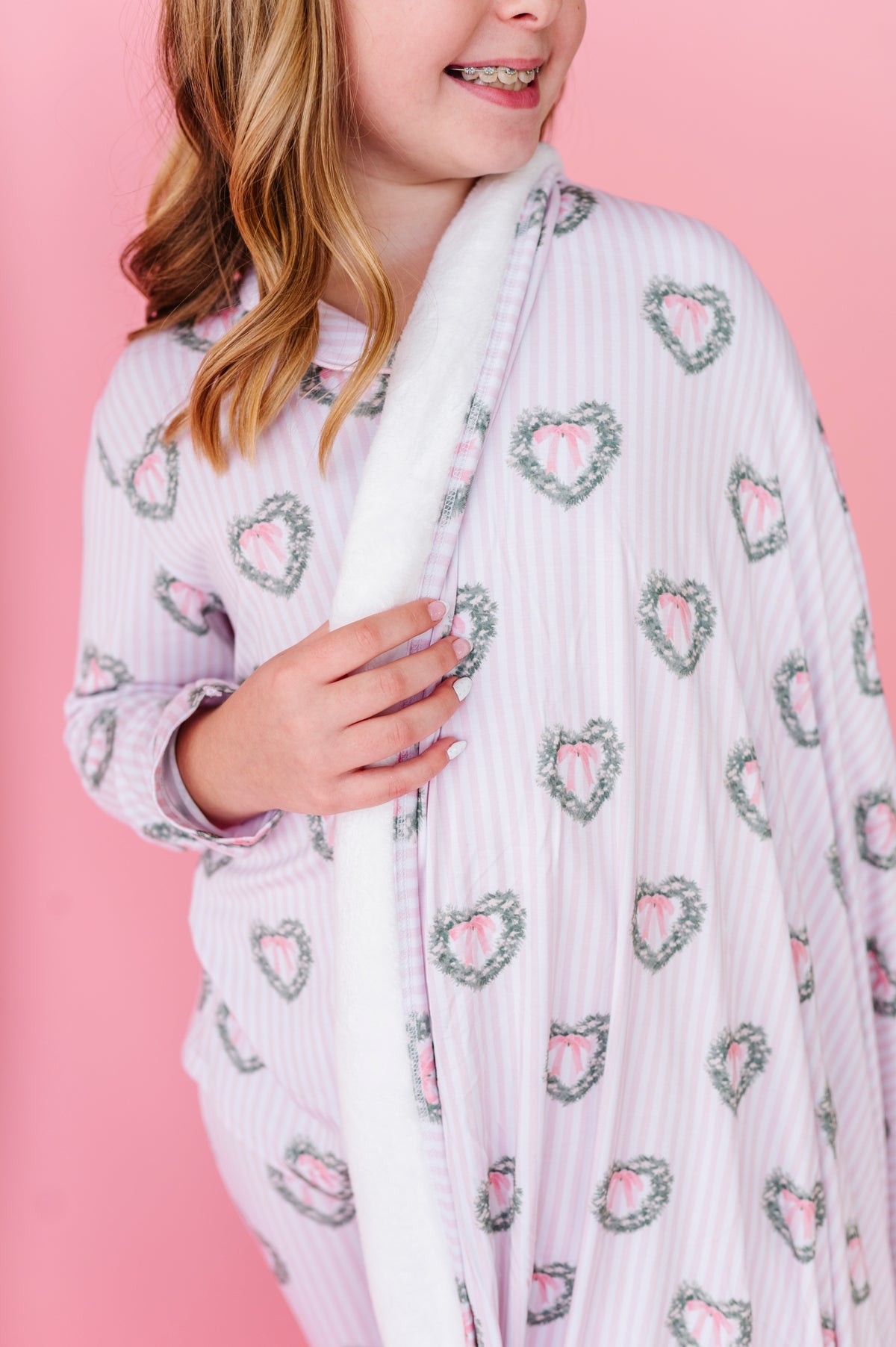 Holiday Heart Wreath Plush Blanket