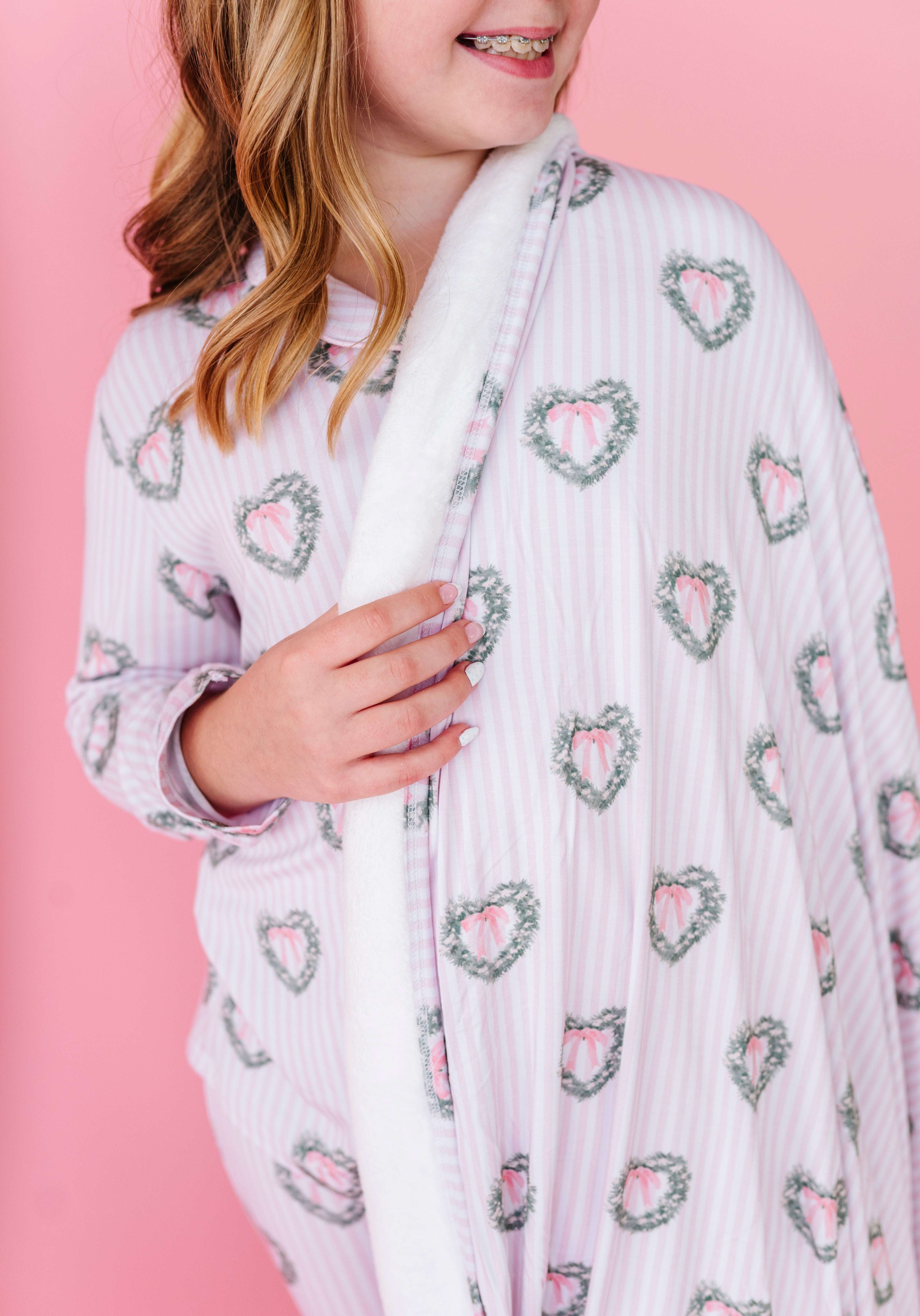 Holiday Heart Wreath Plush Blanket