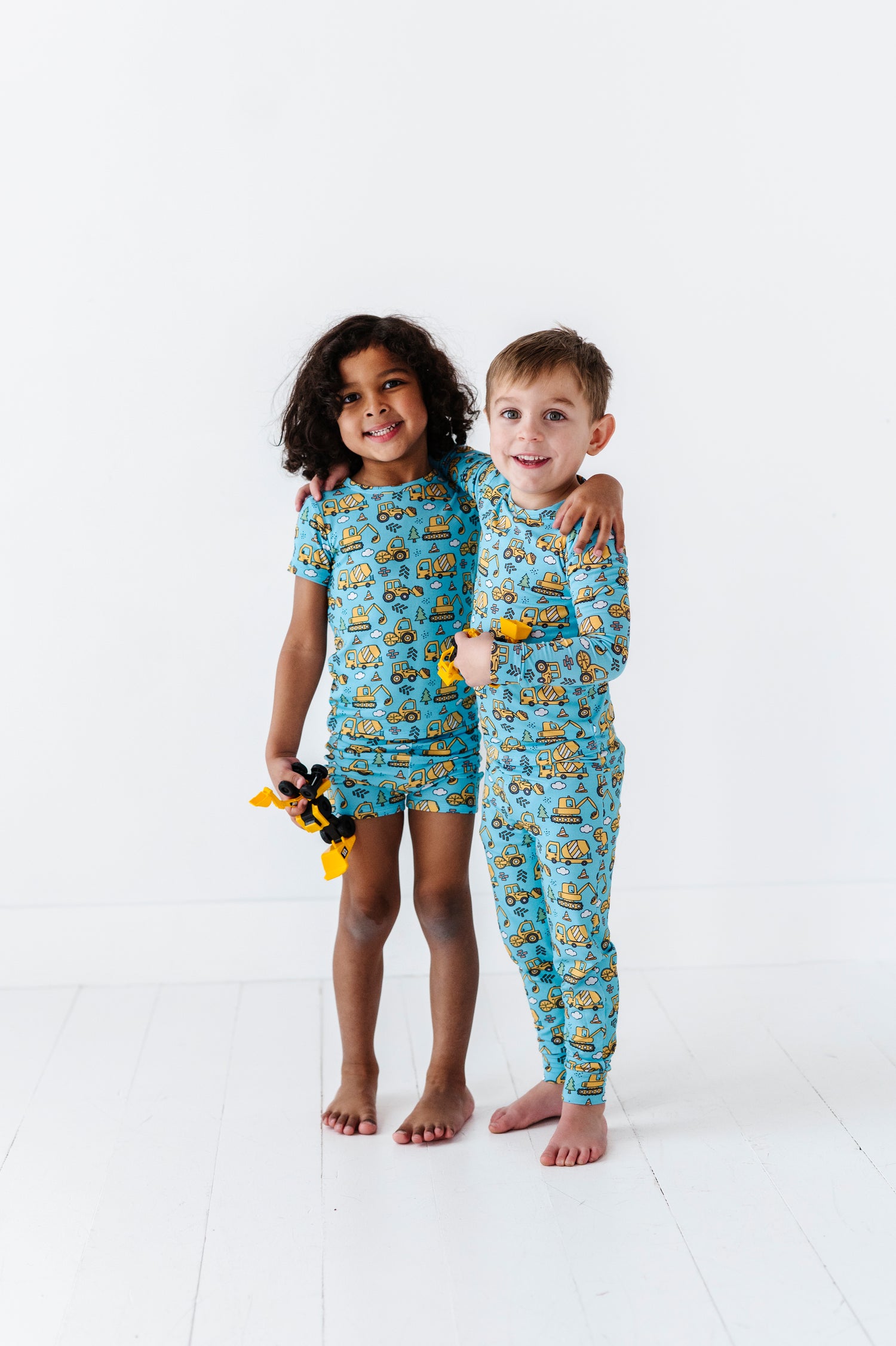 Construction Short Set