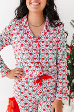 Load image into Gallery viewer, Holiday Wreaths Women&#39;s Flare Set
