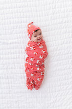 Load image into Gallery viewer, Santa and Cookie Swaddle
