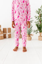 Load image into Gallery viewer, Pink Pine Tree Two-Piece Long Set
