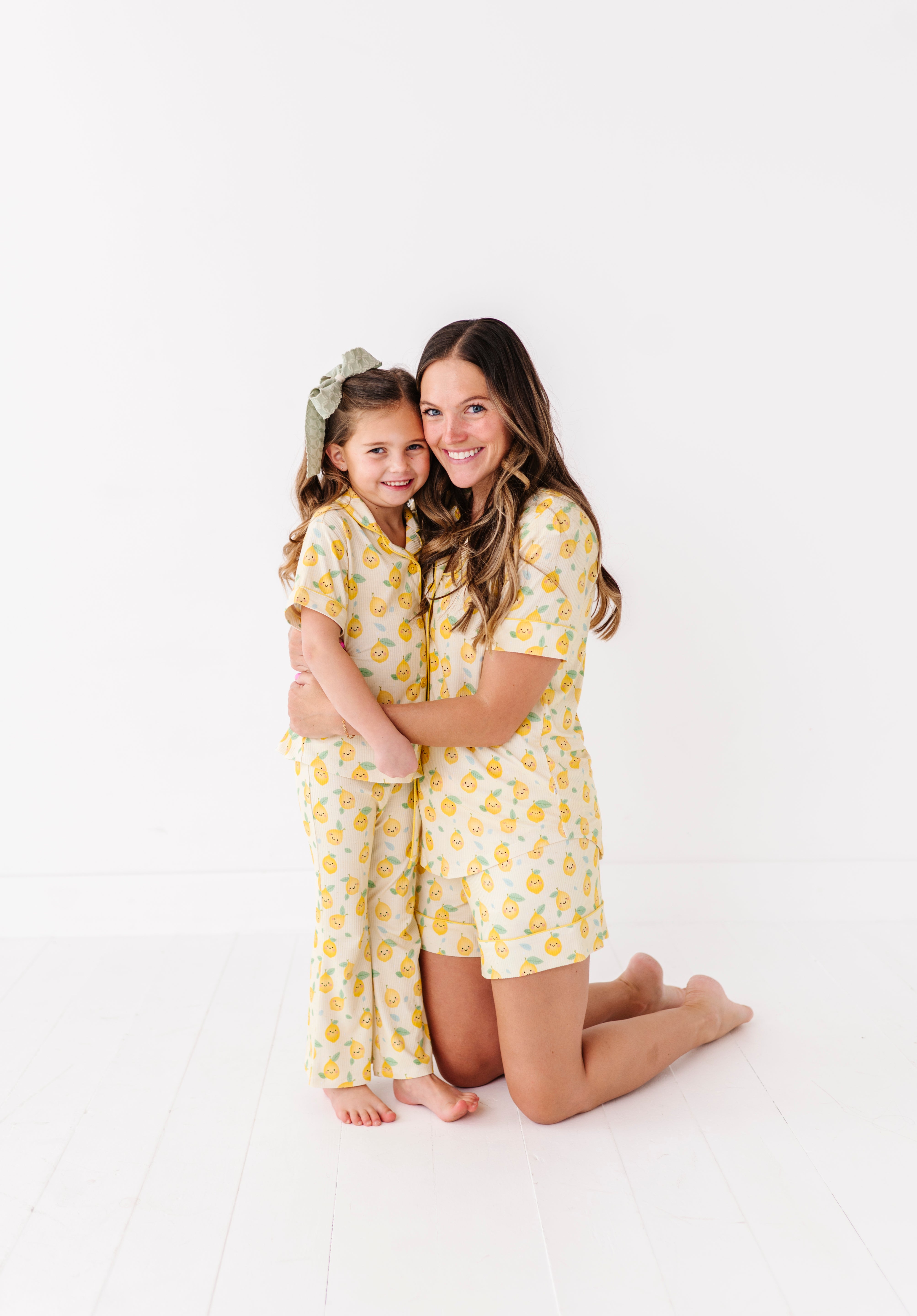 Happy Lemon Women's Short Set