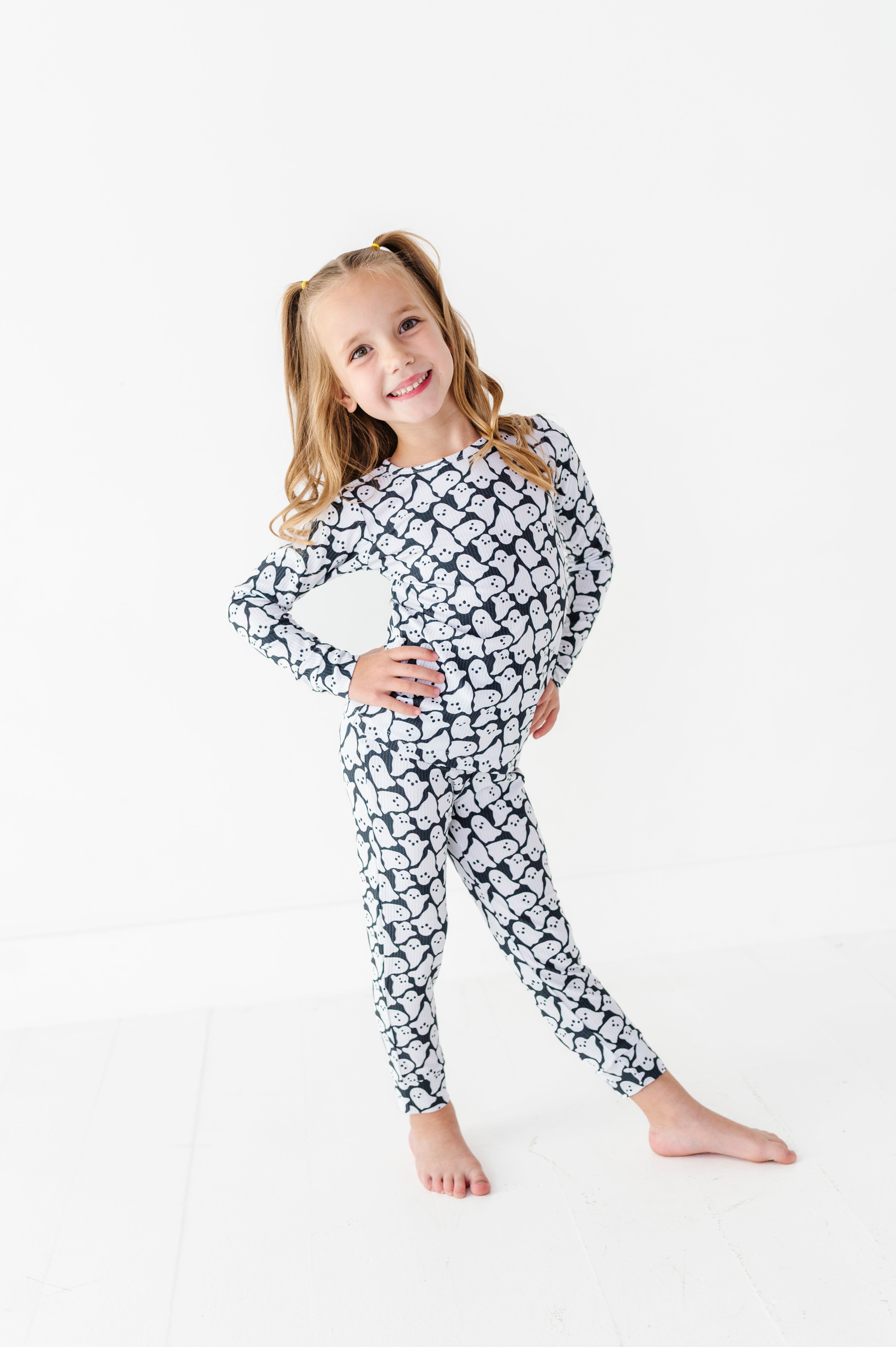 Ghosts Ribbed Two Piece Pajama Set