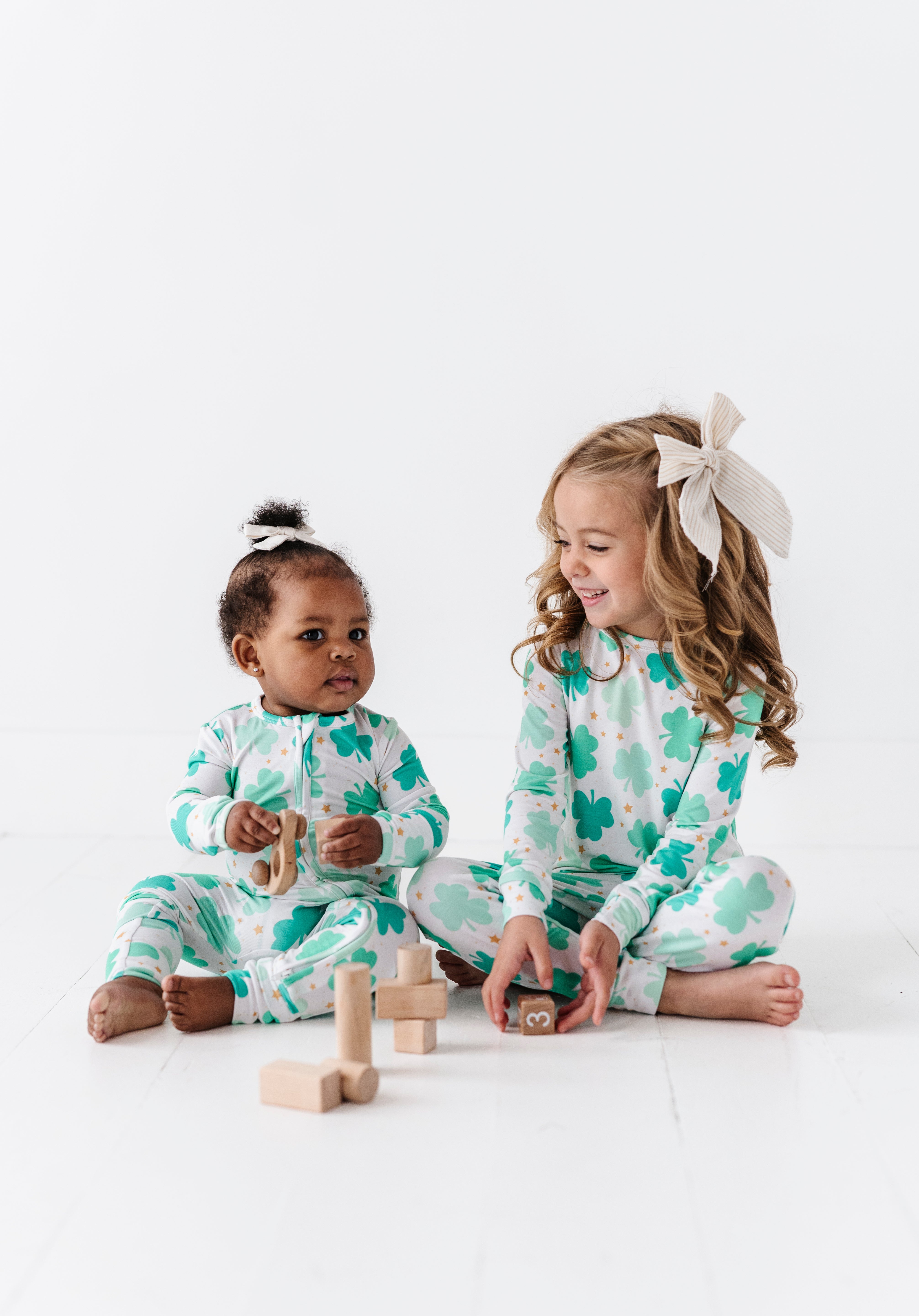 Clover and Stars Two-Piece Long Set