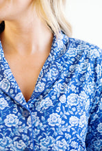 Load image into Gallery viewer, Blue Floral Women's Set
