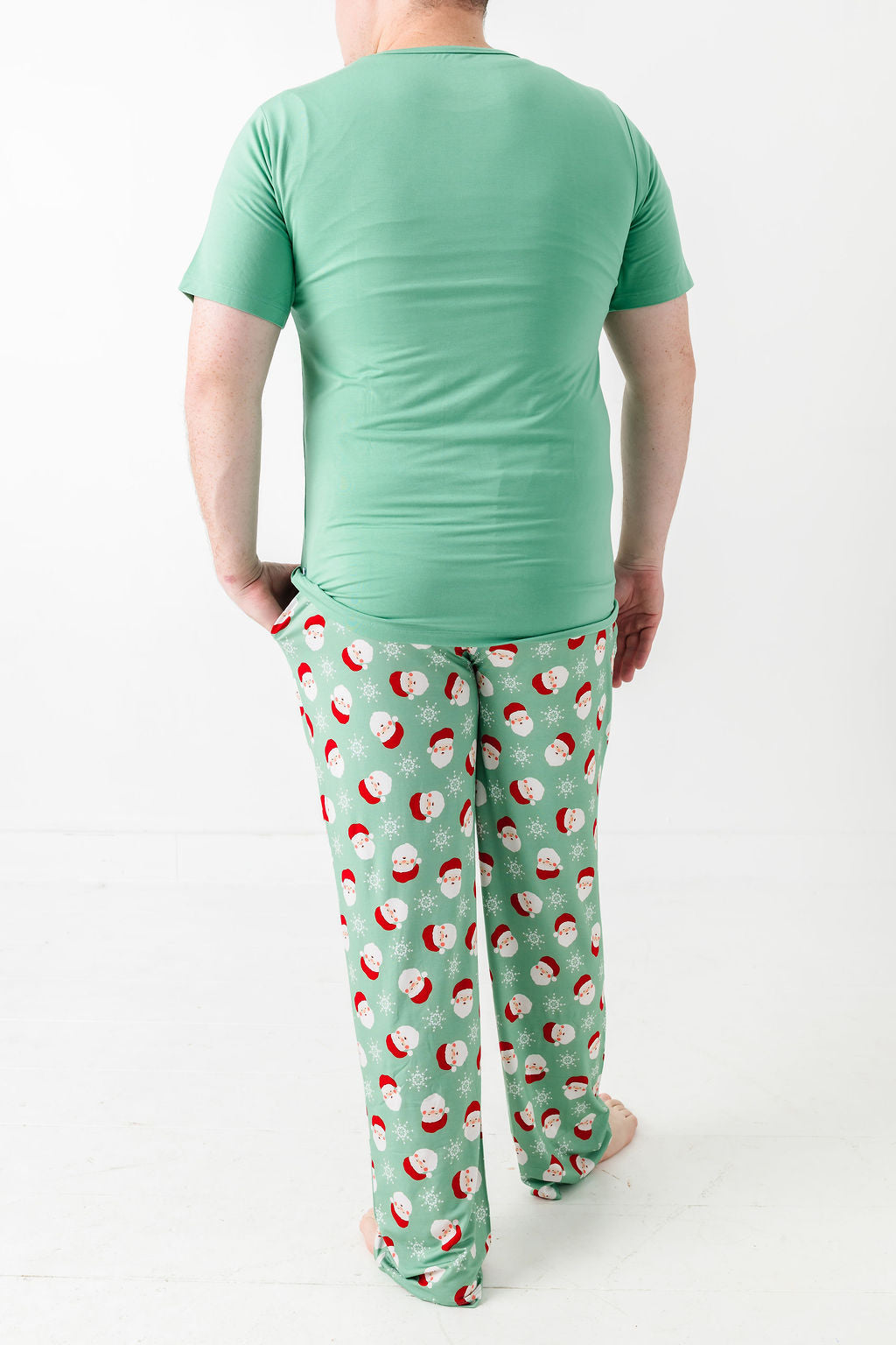 Old Saint Nick Men's Pajama Set