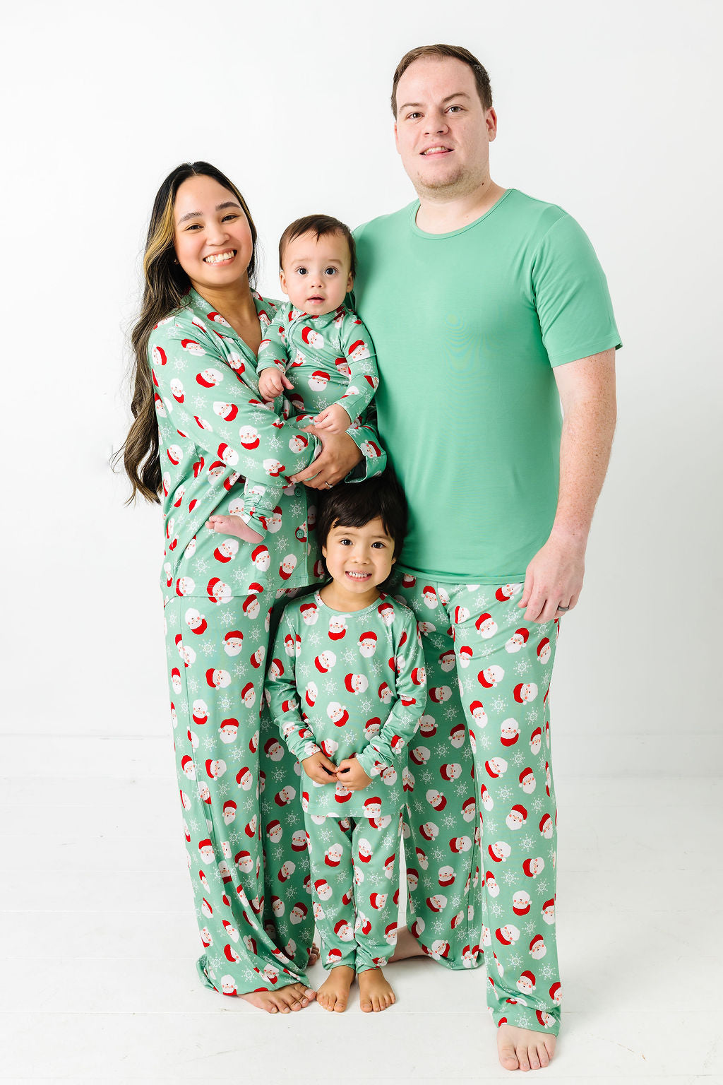 Old Saint Nick Men's Pajama Set