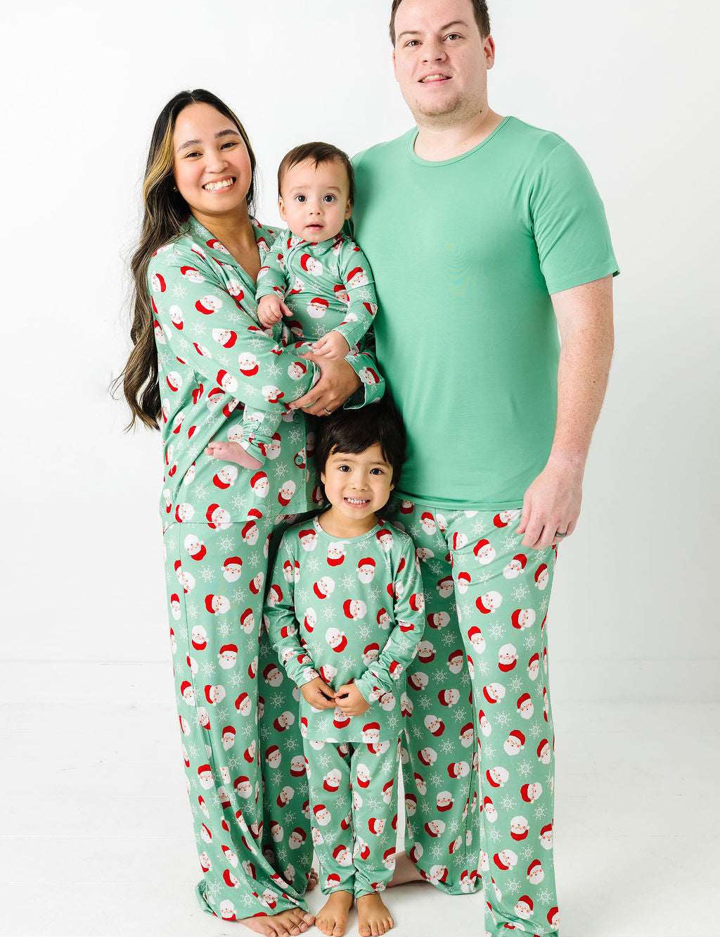 Old Saint Nick Men's Pajama Set