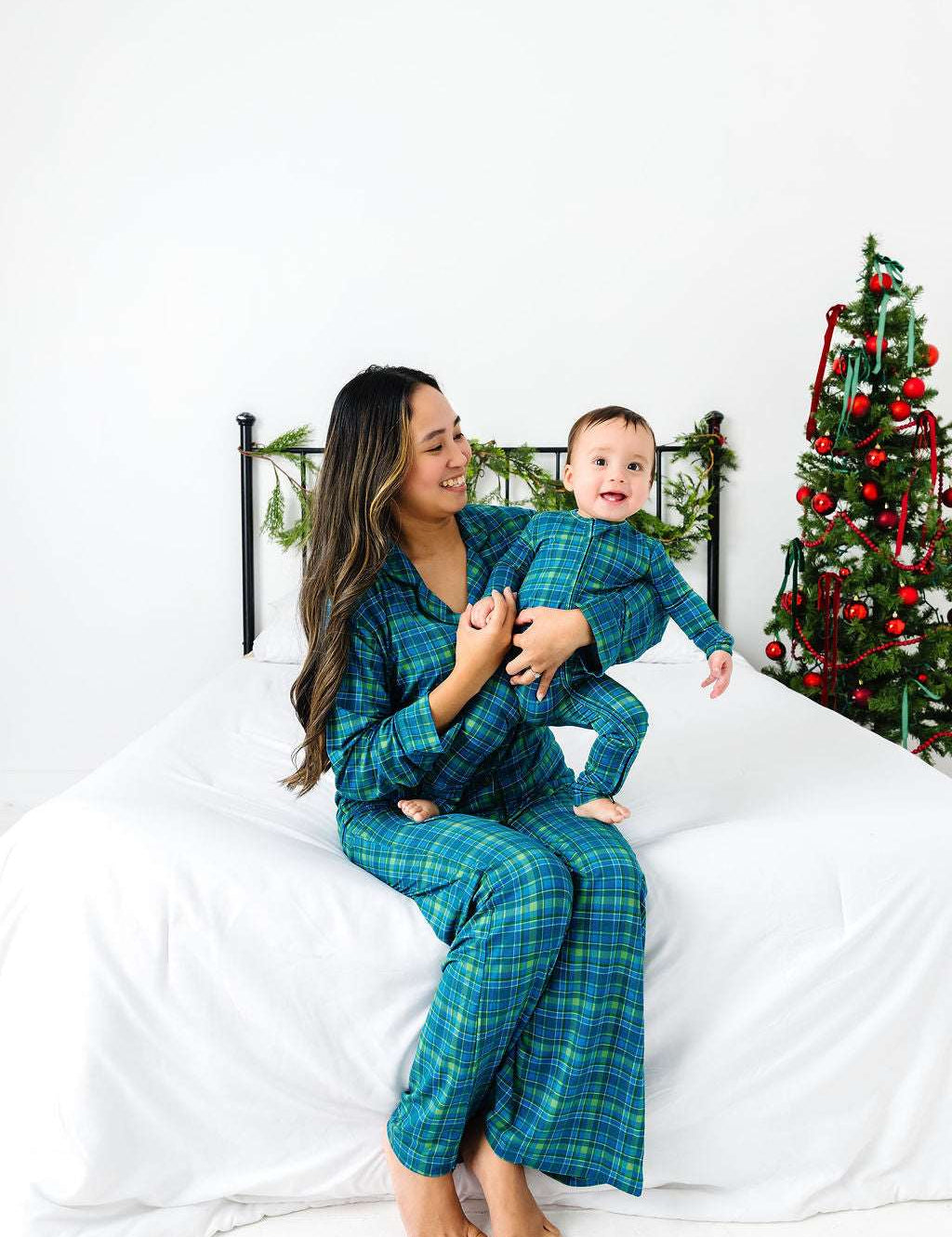 Evergreen Plaid Women's Flare Set