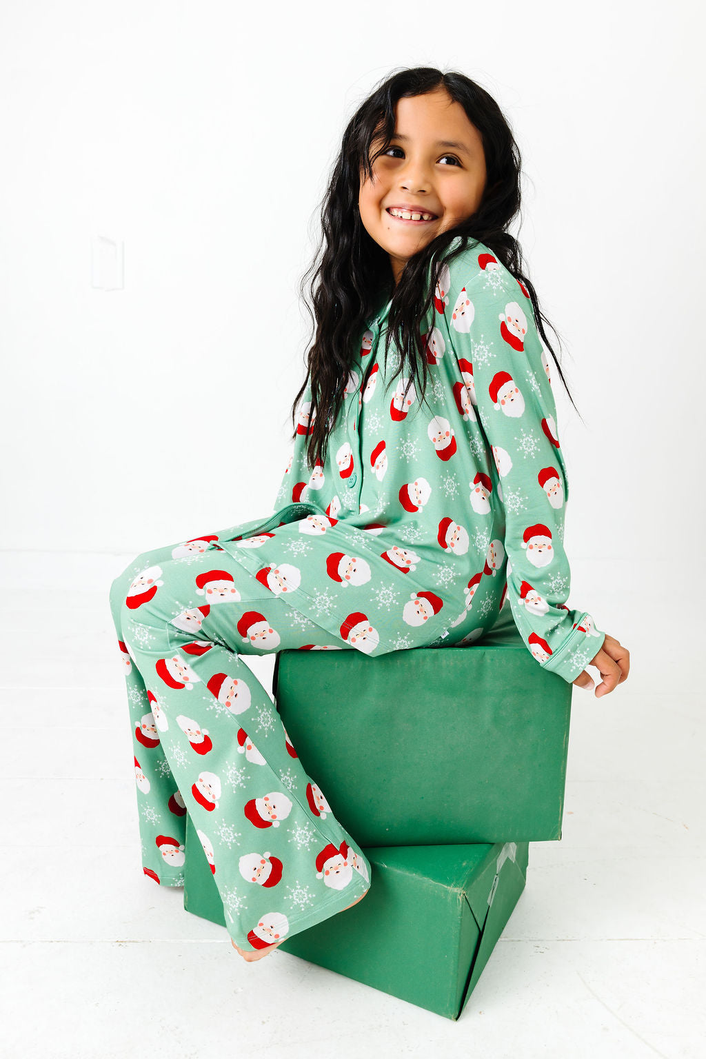 Old Saint Nick Girls Lounge Flare Set