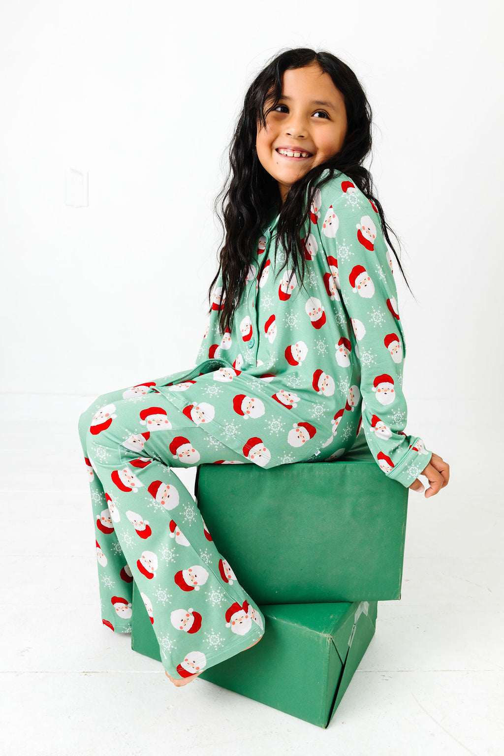 Old Saint Nick Girls Lounge Flare Set
